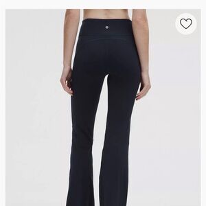 lululemon athletica Black Boot-Cut High-Rise Yoga Pants navy 35 long